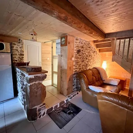 Maison Reposante Saint-Alyre-es-Montagne